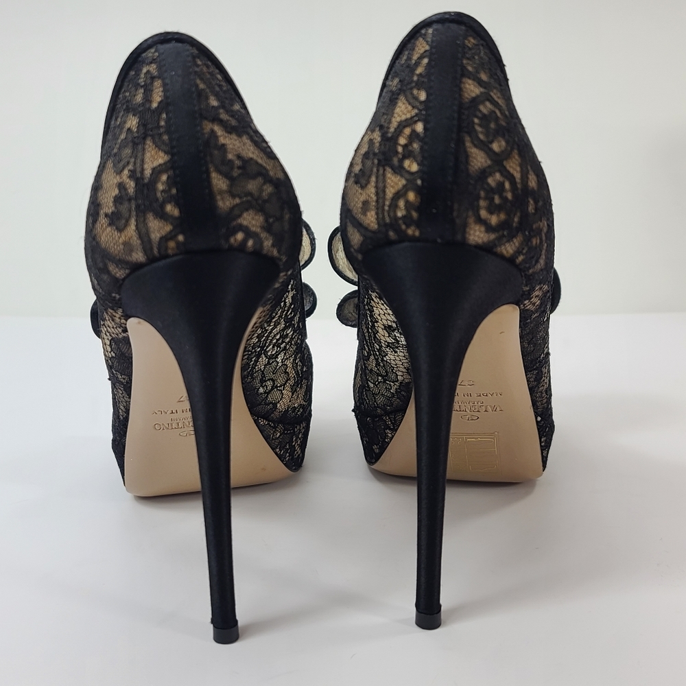 Valentino Black Lace Heels - Picture 4 of 9